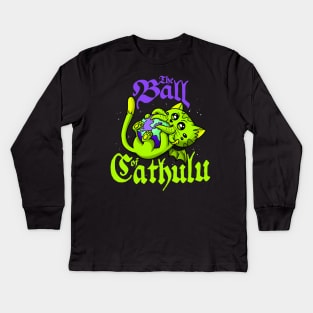 Cute Kawaii Ball of Cathulhu Eating the World Cat Cthulhu Kids Long Sleeve T-Shirt